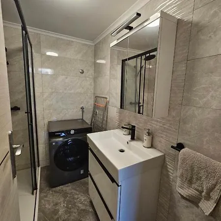 Vikendica House Sunshine *